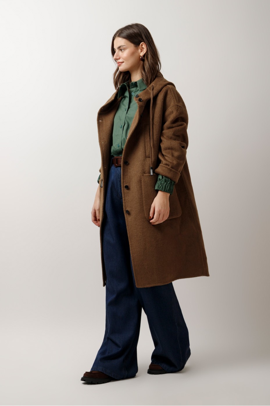 HOODED COAT WITH OVERSIZED POCKETS